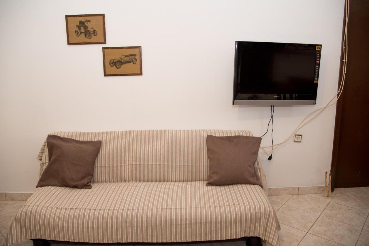 Sette Isole Countryside Apartment Athanion Exterior photo